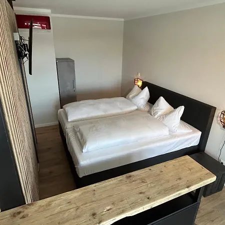 Hotel Stahltower *